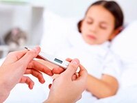 12 ошибок в лечении простуд у маленьких детей