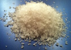Россиянам рекомендуют есть вдвое больше соли, чем европейцам